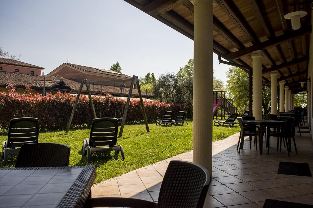 Agriturismo Lupo Bianco Monzambano Exterior photo