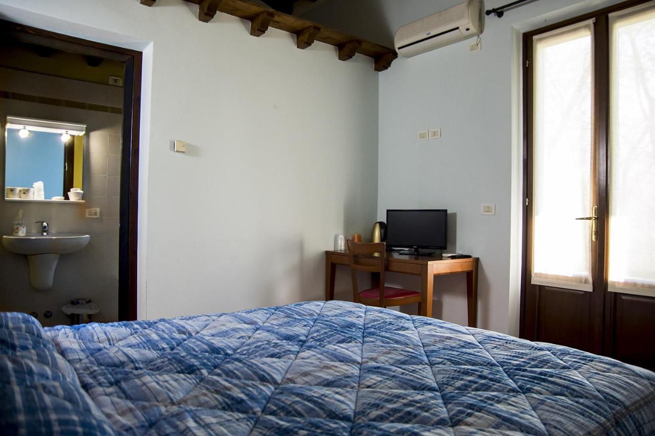 Agriturismo Lupo Bianco Monzambano Exterior photo