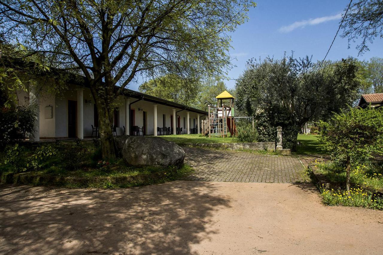Agriturismo Lupo Bianco Monzambano Exterior photo
