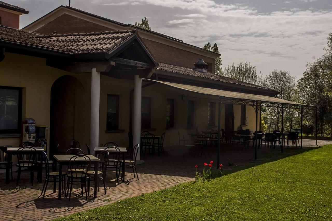 Agriturismo Lupo Bianco Monzambano Exterior photo