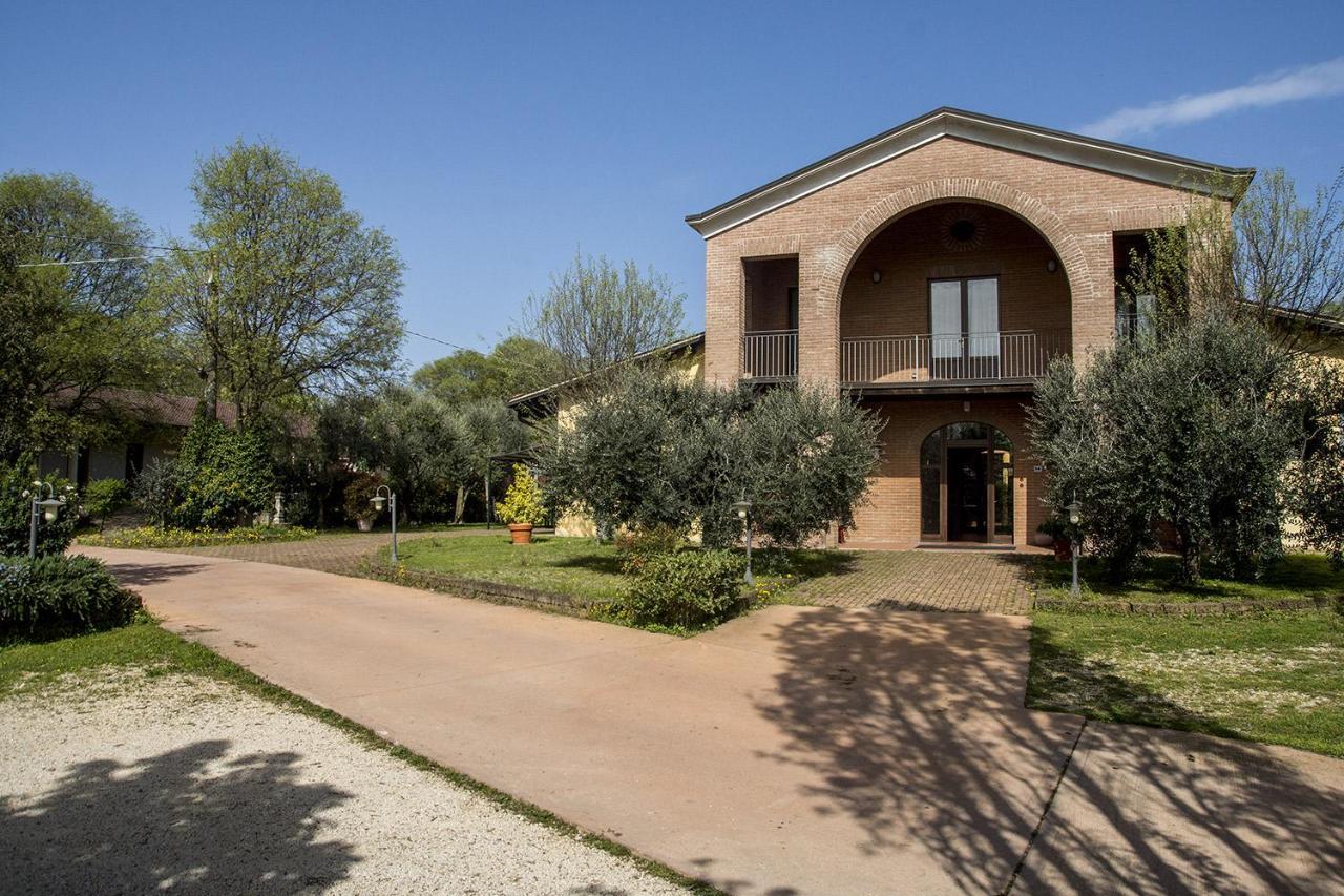 Agriturismo Lupo Bianco Monzambano Exterior photo